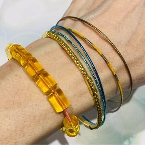 Multicoloured Bracelet Set & Bonus Rings Fantasy Kids Playful Colours Vintage